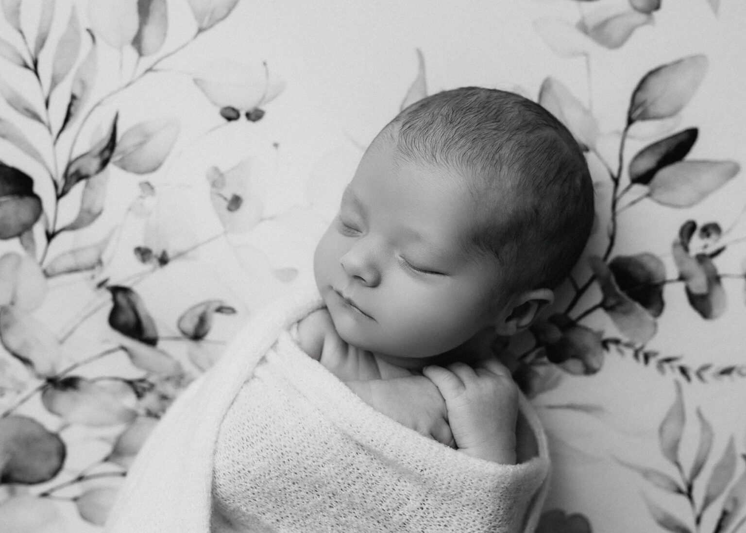 Neugeborenen-Fotografie in Wittenberg, Babyfotos von Fotografin Nina Popp