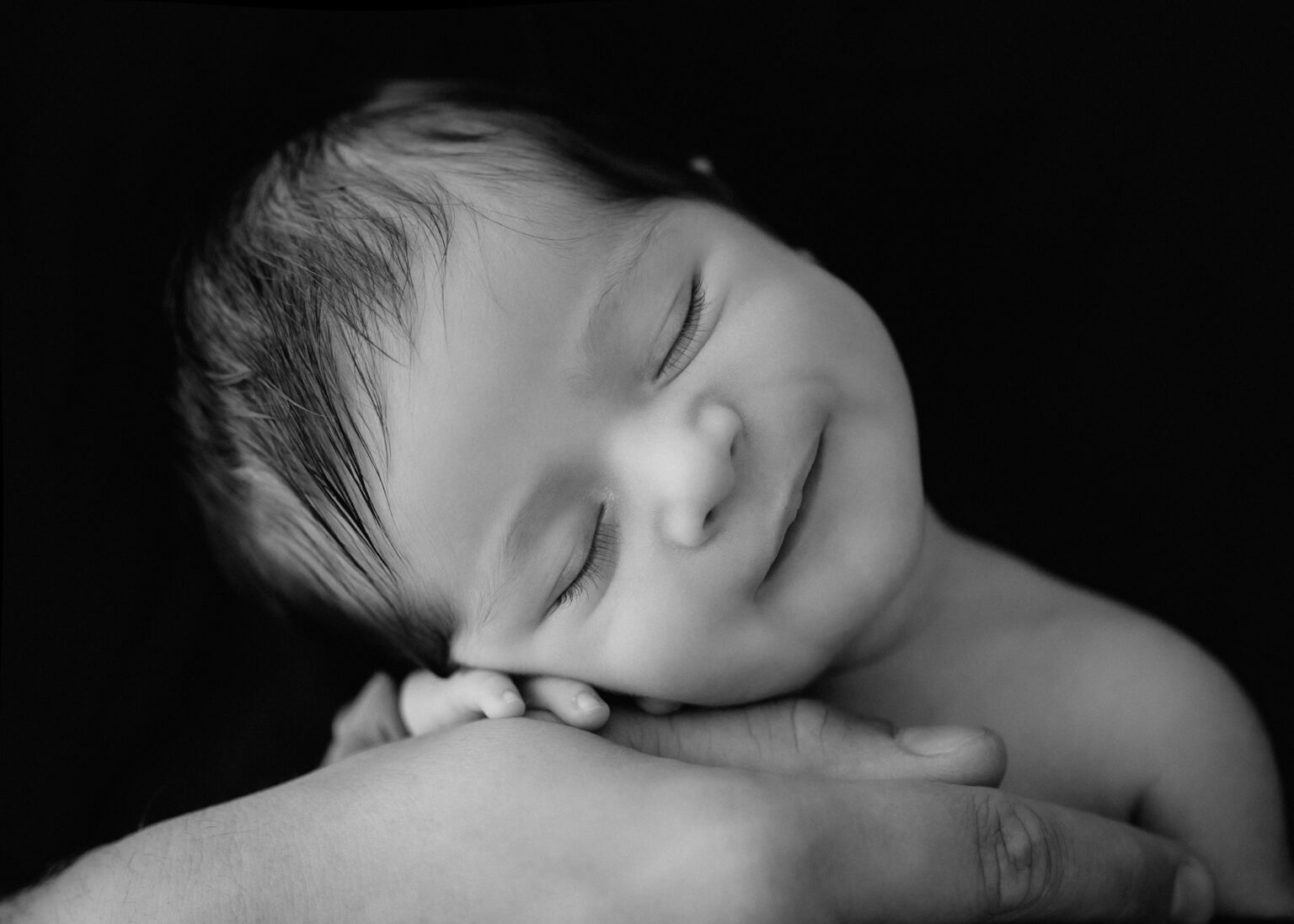 Liebevolle Babyfotografie in Dessau, Wittenberg, Halle Saale, Bitterfeld, Professionelles Baby-Fotoshooting