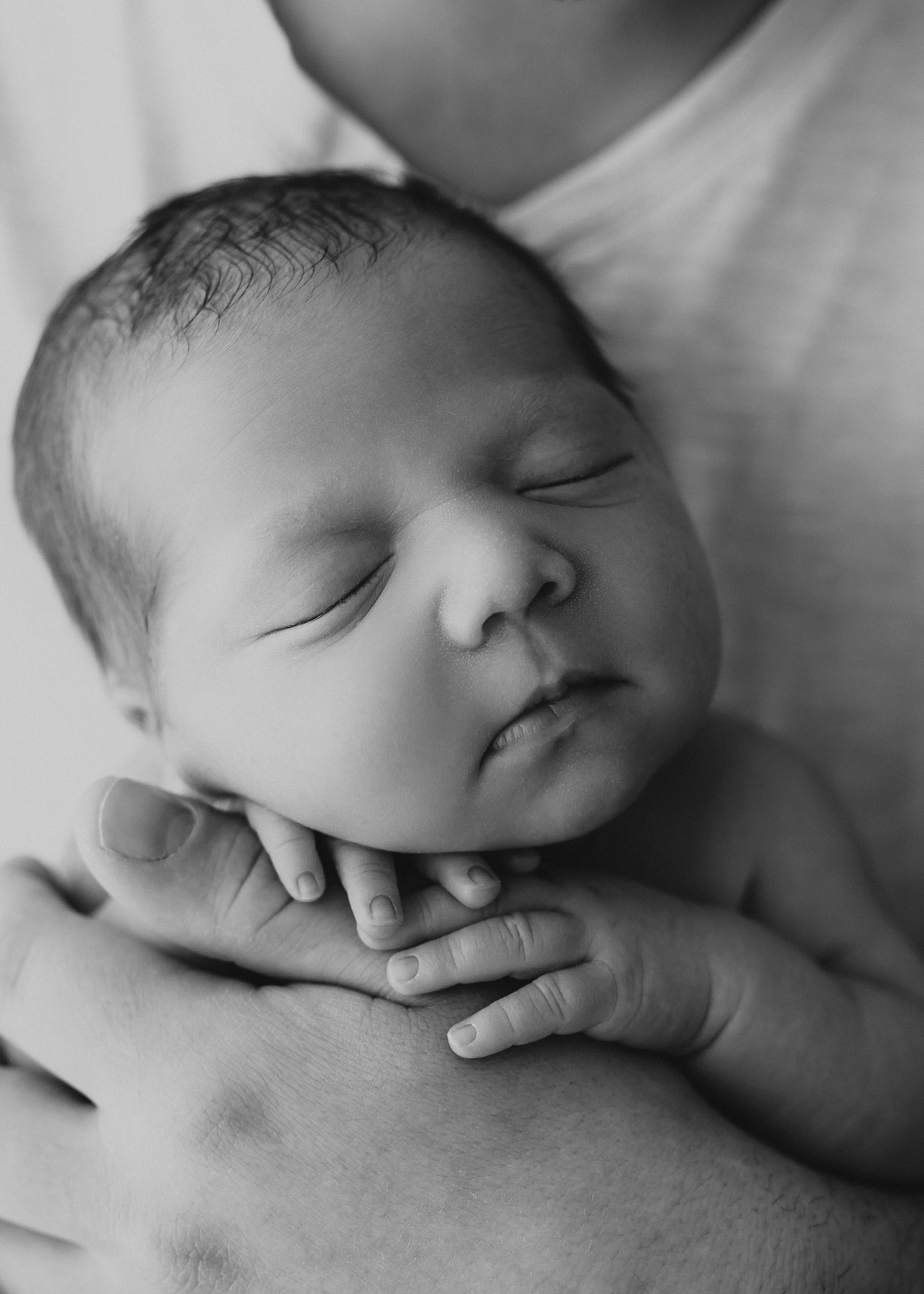 Dessau Babyfotoshooting, Close-up Neugeborenes Baby von Fotografin Nina Popp