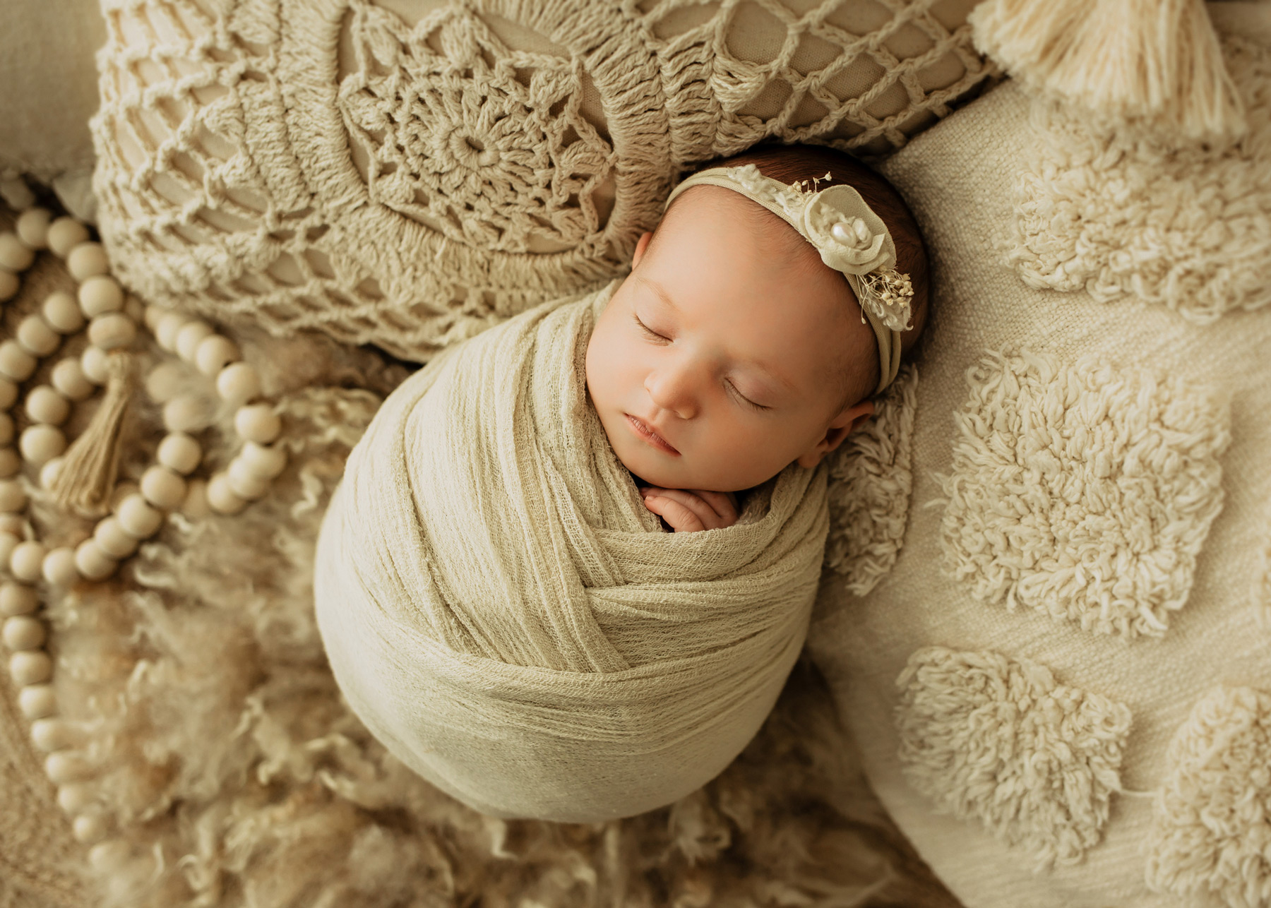 Babyfotografie im Boho-Stil in Bitterfeld, Dessau, Wittenberg, Halle Saale, Professionelles Baby-Fotoshooting