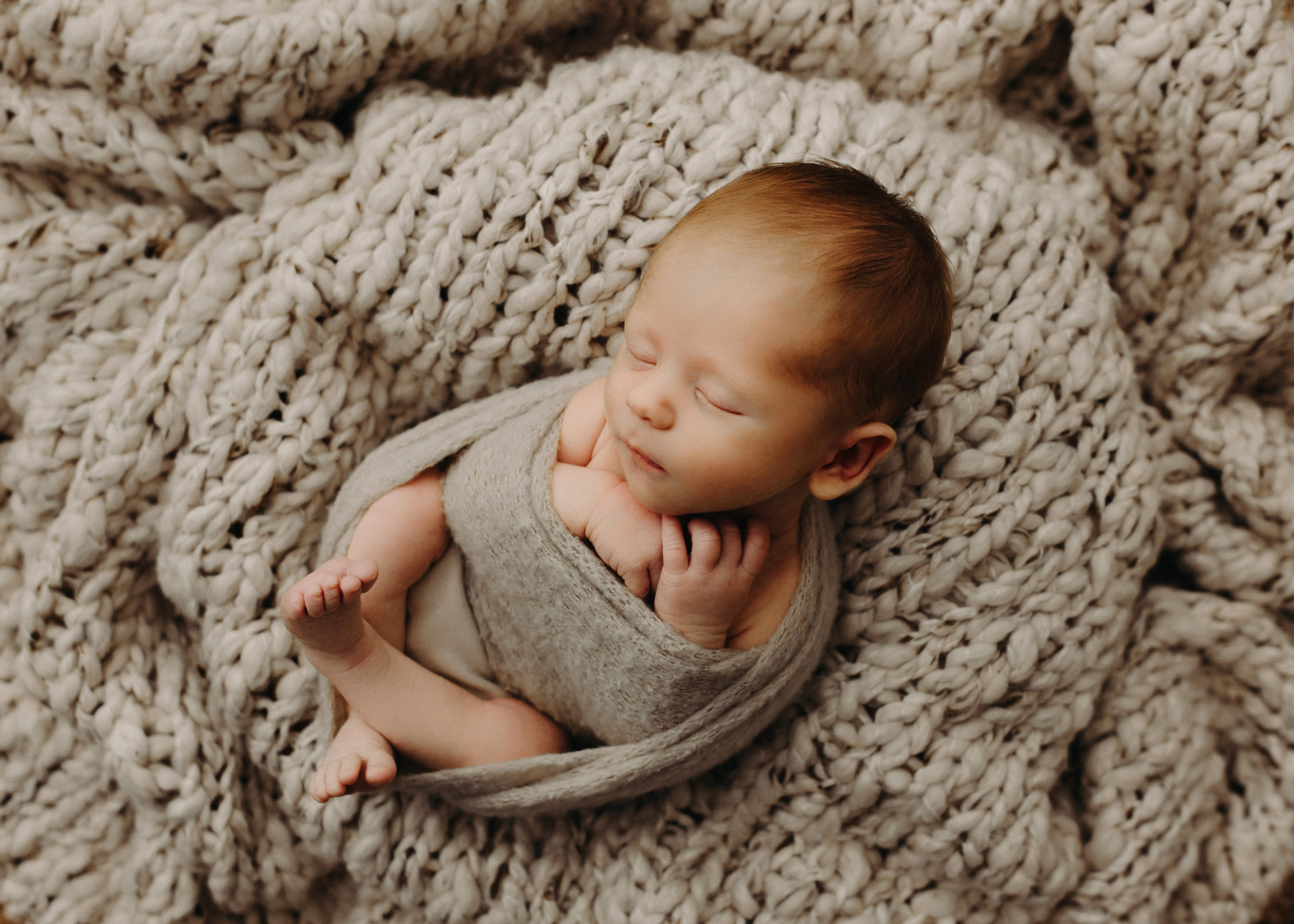 Baby-Fotoshooting in Bitterfeld, Dessau, Wittenberg, Halle Saale, Professioneller Babyfotograf