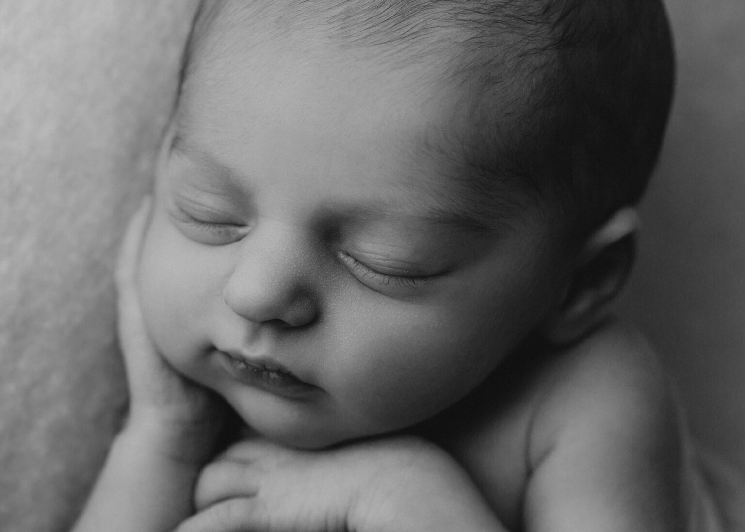 Leipzig Babyfotografie, Gesicht neugeborenes Baby Detail