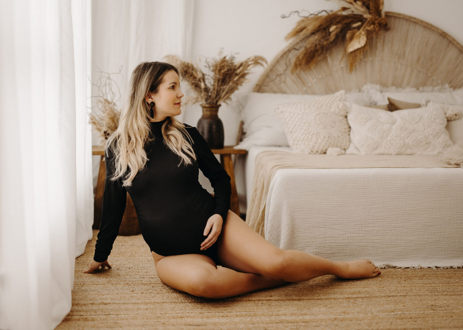 Babybauch im Fotostudio Boho und Vintage – Fotograf im Raum Bitterfeld, Halle Saale, Dessau, Wittenberg