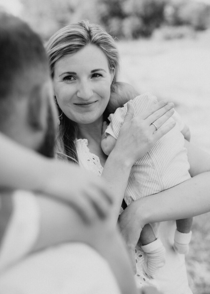 Liebevolles Familien-Fotoshooting im Raum Halle, Leipzig, Dessau und Wittenberg – Fotograf Matthias Popp
