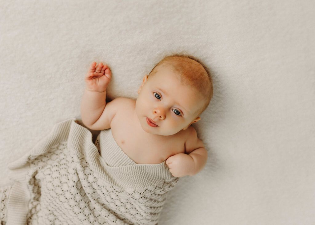 Besondere Babyfotografie in Bitterfeld, Dessau, Wittenberg, Halle Saale, Professionelles Baby-Fotoshooting