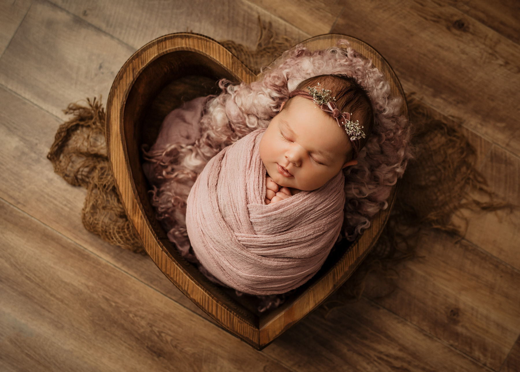 Babyfotoshooting in Halle, Leipzig, Dessau, Wittenberg, Bitterfeld. Babyfotograf Dübener Heide