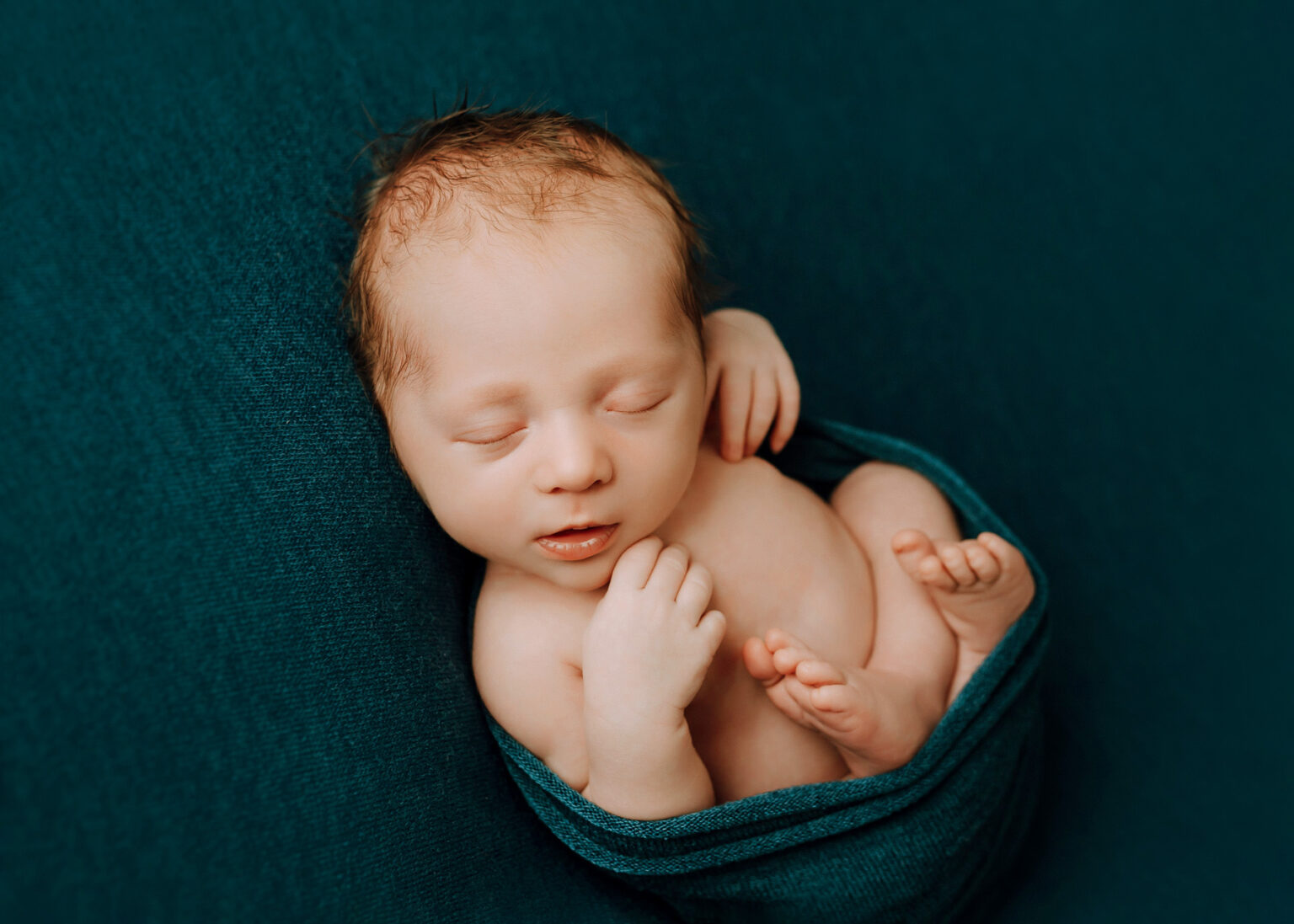 Babyfotoshooting in Halle, Leipzig, Dessau, Wittenberg, Bitterfeld. Babyfotograf Dübener Heide